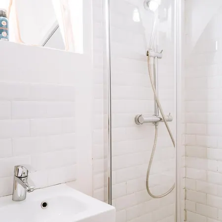 Functional In Apartment Paris