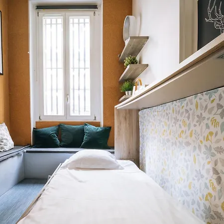 Functional In Apartment Paris